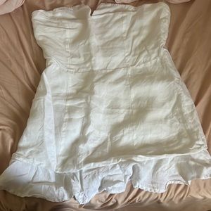 White strapless dress